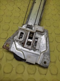 фото thumb №4, Mitsubishi pajero 3 підйомник скло правий перед