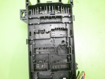 фото thumb №10, Коробка запобіжників kia carnival i fl 2.9 crdi