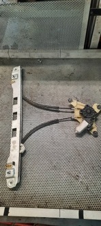 фото thumb №2, Підйомник скло renault 807200008r master