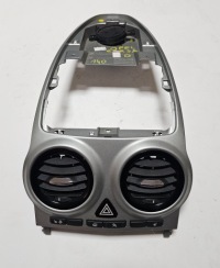 фото thumb №1, Решётка обдув средняя opel corsa d 1.2 13204956