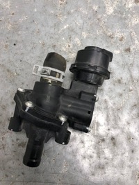 фото thumb №1, Помпа wody renault master iii 922304507r