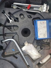 фото thumb №6, Набор napraczy wytłoczka багажника audi tt 8n