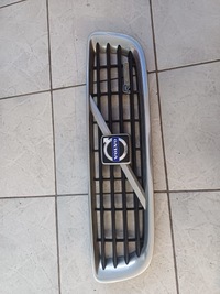 фото thumb №4, Решётка радиатора volvo s40 v50 2007-2012 lift r-design