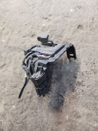 фото thumb №1, Коробка предохранителей volkswagen оригинальный номер 630937550a