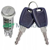 фото thumb №1, Вкладыш замка задний крышки fiat doblo i 03.01-01.10