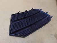 Решітка w бампер права audi q3 8u0807682p Доставка, фото thumb