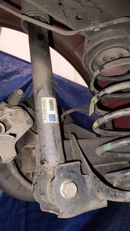 фото thumb №1, Kia rio 4 iv амортизатор зад задний 55300-h8100 2017- варшава