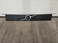 фото thumb №1, Решётка радиатора верхний решётка радиатора капот volvo fm 5 fm4b fmx