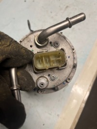 Купить Корпус фильтра топлива fiat 500l 1.6 m-jet 51934812, фото thumb