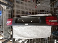 фото thumb №1, Volvo v40 lift накладка задній кришки багажника задня