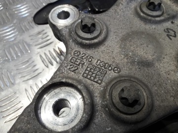 фото thumb №8, Mercedes cla w117 поворотный кулак ступица зад 2460306