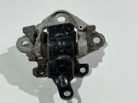 фото thumb №1, Mazda 6 gj 2.0b 12-18 подушка левая коробки