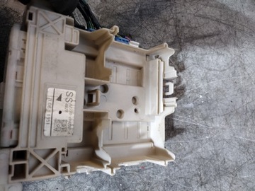 фото thumb №8, Коробка bsi 82730-0h030-a toyota aygo ii