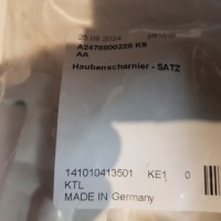 фото thumb №1, Mercedes b klasa 247 w247 петля петлі капот лівий правий комплект