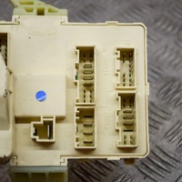 фото thumb №5, Hyundai sonata 2005 рамка / модуль предохранителей