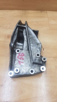 фото thumb №1, Кронштейн підпора піввісь alfa romeo 156 2.4 jtd