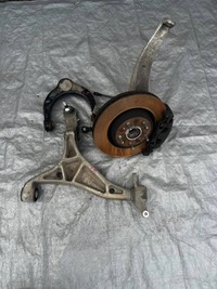 фото thumb №3, Jeep grand cherokee wk2 рестайлинг поворотный кулак левая передняя рычаг амортизатор 2018-