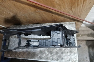 фото thumb №15, Тунель середній megane iii універсал 969100026r