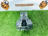 фото thumb №14, Кронштейн поперечина передний правый jaguar i-pace x590 saj9d3101a64ac