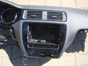 фото thumb №7, Панель консоль оригінал vw jetta vi 6 седан 5c7857002