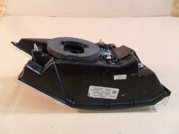 фото thumb №10, Tesla модель лампа права зад задня w крило європа