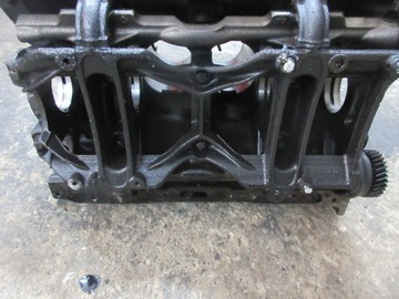 фото thumb №8, Блок двигуна 651924 651.924 mercedes w212 2.2 cdi