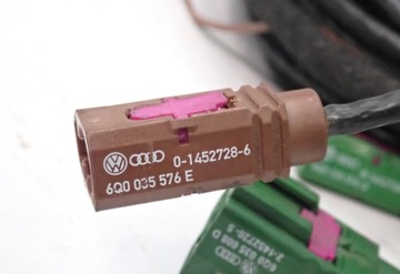 фото thumb №13, Установка антена tunera tv audi a8 d4 6q0035608a