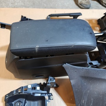 фото thumb №5, Peugeot 208 ii комплектный туннель средний отсеки зарядное устройство