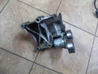 Tucson 1 2.0crdi 07' кронштейн ролик натяжитель Доставка, фото thumb