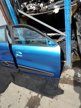 фото thumb №1, Праві передні двері dacia spring