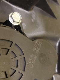 фото thumb №8, Mazda 5 подъемник стекло правый перед gj6a5858x