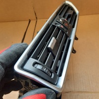 фото thumb №10, Bmw f07 5 gt середній впуск повітря консолі 9142593