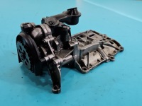 фото thumb №1, Насос масла bmw f30 2.0d 7810823 11-15