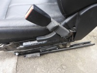 фото thumb №1, Mercedes gl x164 кліпса натягувач безпеки перед правий oryg europa