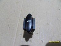 фото thumb №1, Кнопка открывания крышки багажника citroen c5 96384822zl
