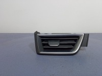 фото thumb №1, Renault clio v решётка обдув воздуха левая передняя 687617532r