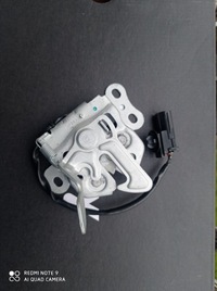 фото thumb №1, Suzuki sx4 замок капот новий oryg