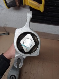 фото thumb №7, Рычаг правый передний нижний mercedes gl x166