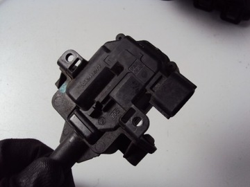 фото thumb №5, Крышка заливка топлива smart forfour a453 18 год