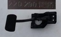 фото thumb №1, Педаль тормоза mercedes s 220 w220 2202901119