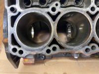 Блок двигателя 5.7 hemi dodge challenger charger durango chrysler 2015+ с Разборки, фото thumb