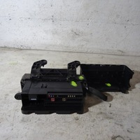 фото thumb №1, Volvo v40 14r 1.6d коробка предохранителей