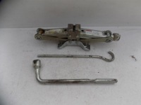 фото thumb №1, Домкрат набор подъемник ключ шатун suzuki alto 09-14