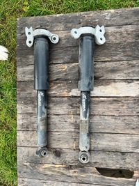 фото thumb №1, Opel insignia b lift lci амортизаторы задняя комплект