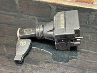 фото thumb №1, Mercedes r230 замок зажигания ключ 2305451108