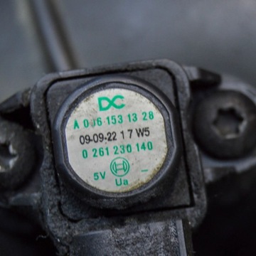 фото thumb №8, Mercedes-benz c w204 2011 запчастина труби впуск повітря