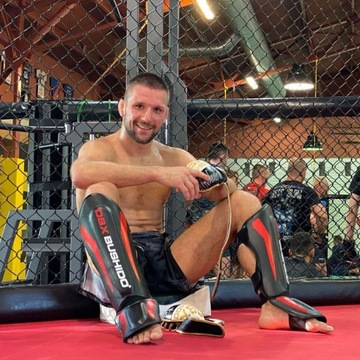 ЗАЩИТЫ ДЛЯ ГОЛЕНИ И НОГ HARD SHIN BUSHIDO MMA KICKBOXING