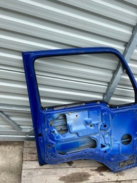 фото thumb №9, Дверь левая левый перед nissan cabstar 99-06