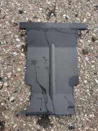 фото thumb №1, Пластик защита колонки консоли кабины mercedes actros mp 2 mp 3 a9436801706