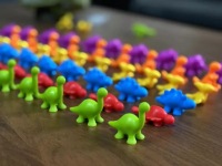 Игровой набор Учим цвета и цифры DINOSAURS